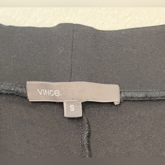 Size Small Vince. Leggings - Picture 6 of 8